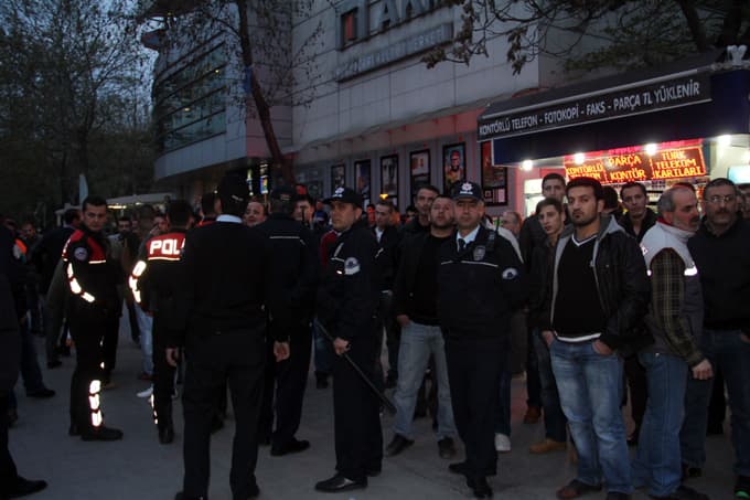 HDP basın açıklamasında gerginlik