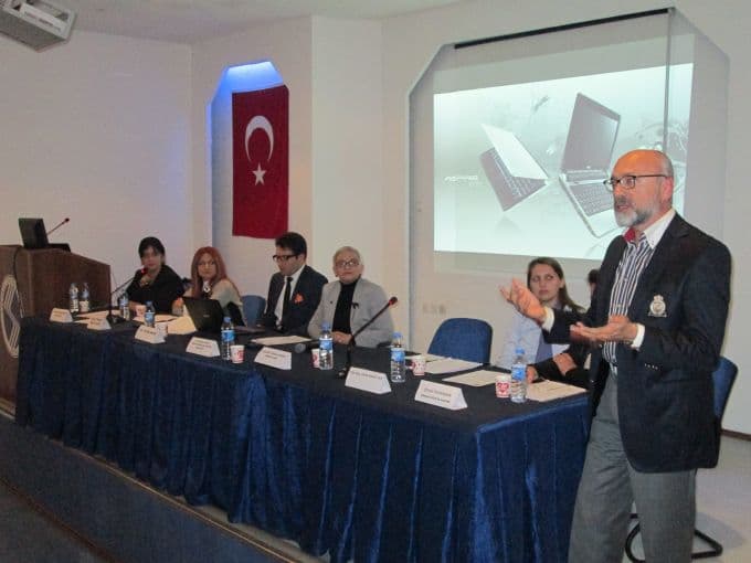 TKB'den "Günümüzde kadın" sempozyumu