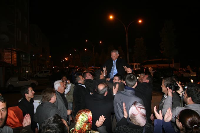 Adapazarı, zaferi coşkuyla kutladı