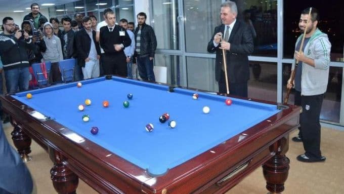 Rektör Elmas'tan KYK öğrencilerine ziyaret