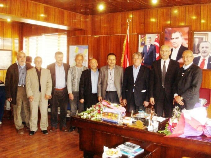 Başkan Özkaraman, mazbatasını aldı