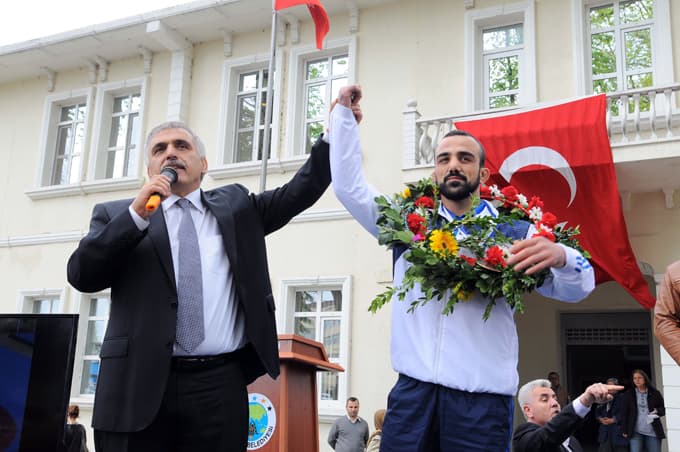 Şampiyona muhteşem karşılama