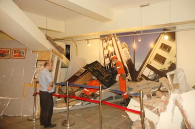 Deprem Kültür Müzesi'nde Işıklı Anıt Oluşturuldu