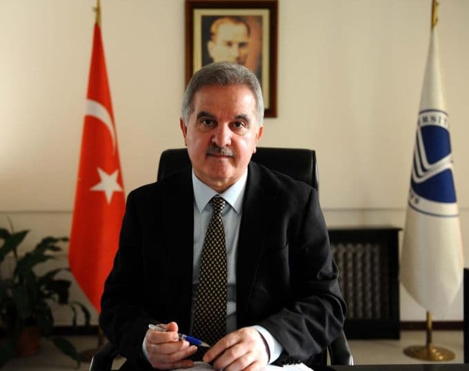 Rektör Elmas, MEB'in yeni sistemi hakkında bilgiler verdi