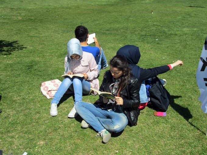 SAÜ öğrencilerinden kitap okuma etkinliği