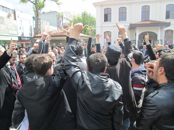Sakarya'da Mısır'daki 529 idam kararına tepki gösterildi