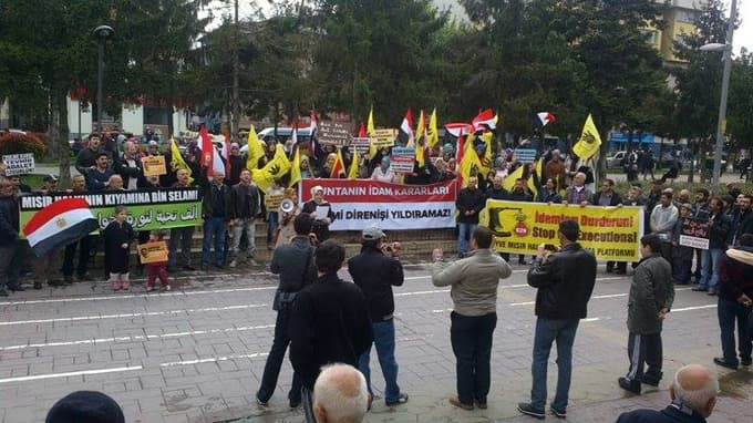 Mısır'a tepkiler sürüyor