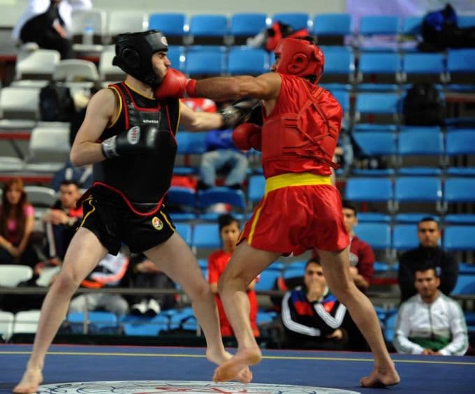 Wushu Şampiyonası'nda kıran kırana mücadele