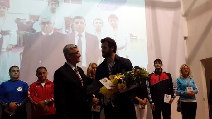 Arifiye, şampiyonları ağırladı