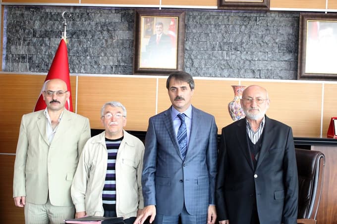 Başkan Alemdar, tebrikleri almaya devam ediyor