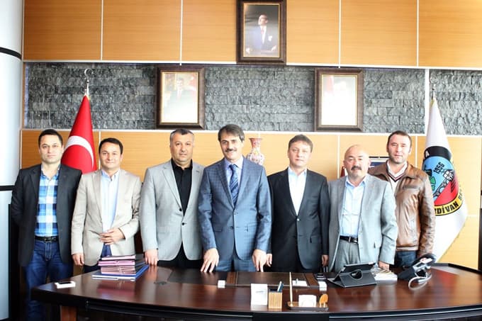 Başkan Alemdar, tebrikleri almaya devam ediyor
