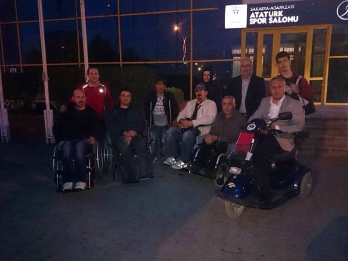 Engelliler Ayvalık yolcusu