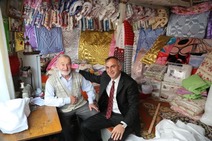 Başkan Yılmazer, esnafın sorunlarını dinledi