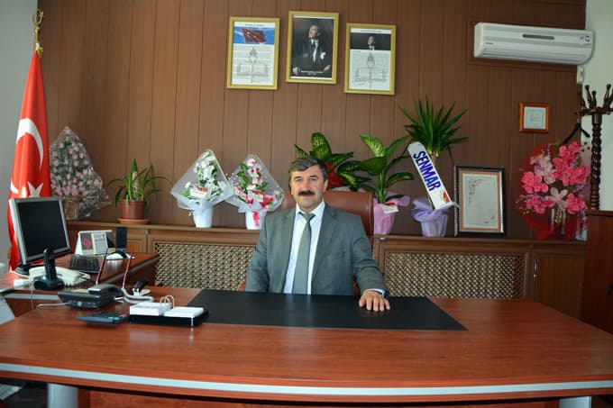 Pamukova Milli Eğitim Müdürü Demir, göreve başladı