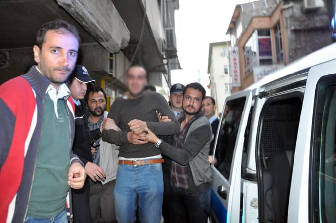 Çocuklarını ve eşini göremeyince intihara kalkıştı!