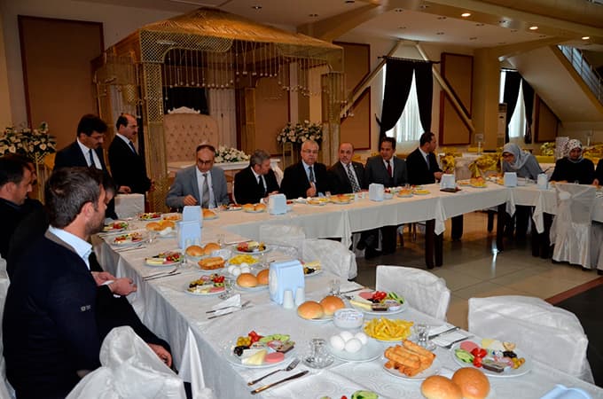 Sosyal hizmet müdürleri Erenler'de toplandı 
