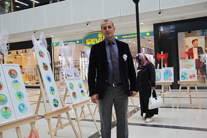 Otizmli çocukların sergisi büyük beğeni topladı