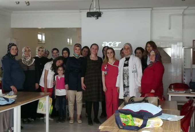 Gebeler, anneliğe hazırlanıyor