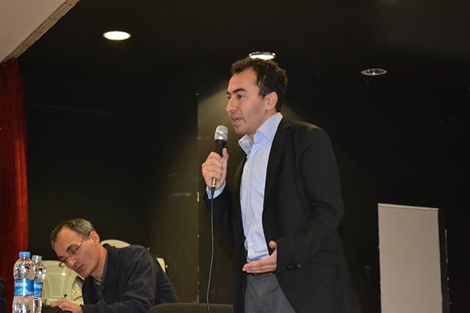 Gazeteci Tandoğan öğrencilerle deneyimlerini paylaştı