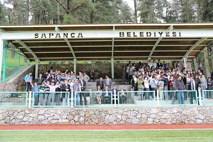 Sapanca'da ilköğretim okulları arası turnuva yapıldı