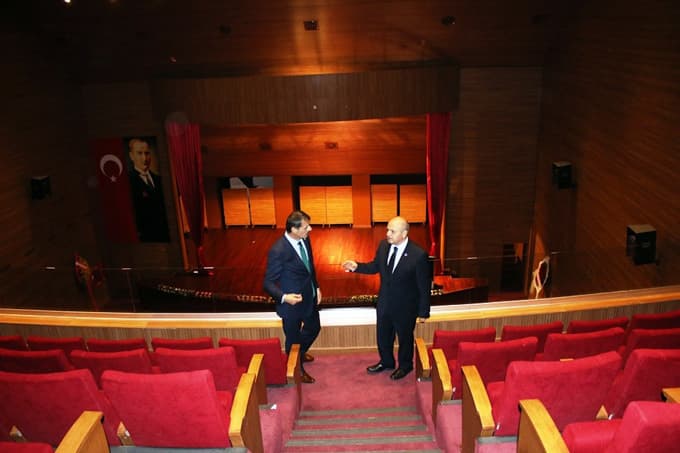 Kırşehir Valisi, Serdivan Belediyesi'ni gezdi