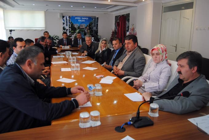 Kaynarca Belediyesi Meclisi toplandı