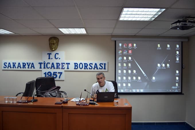 Sakarya Ticaret Borsası'nda eğitimler devam ediyor