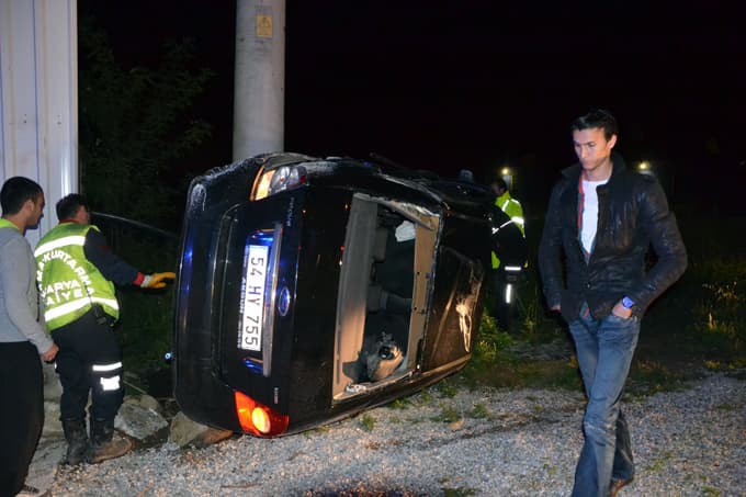 Yoldan çıkan araç takla attı: 1 yaralı