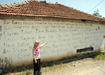 Duvar Yazıları Bıktırdı