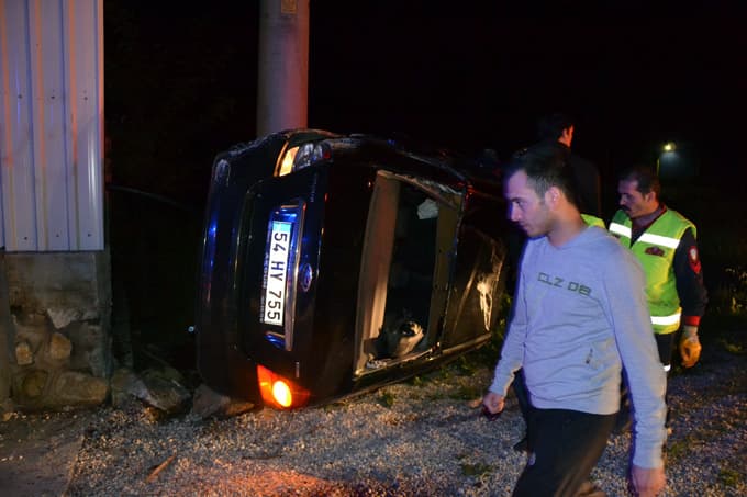 Yoldan çıkan araç takla attı: 1 yaralı