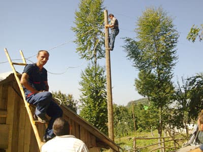 Artık Onların da Elektriği Var