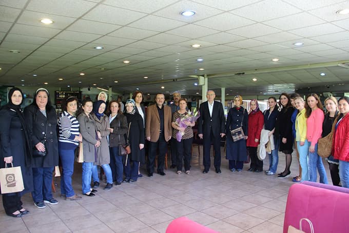Büyükşehir Tıp Merkezi personeli, Hemşireler Günü'nde bir arada