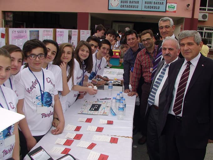 Nuri Bayar'da TÜBİTAK Bilim Fuarı sergisi yapıldı