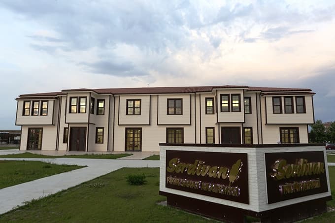 6 bin eserlik kütüphane SFSA'da kitapseverleri bekliyor