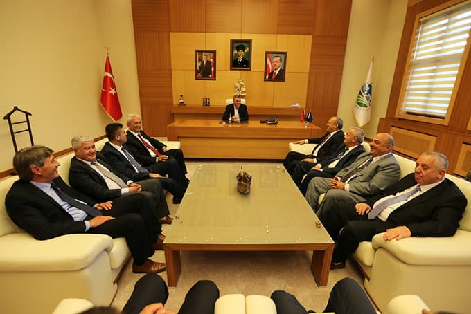 Zeki Toçoğlu, SESOB Başkanı Alişan'ı makamında ağırladı