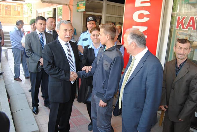 Vali Büyük, Kaynarca İlçesi'nde inceleme yaptı