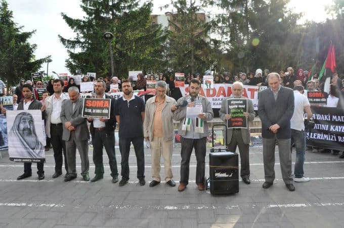 O işgalin yıldönümünde AKM önünde eylem yaptılar