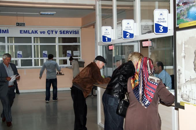 Vezneler hafta sonu açık