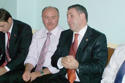 Çamur At İzi Kalsın