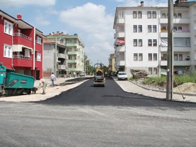 Bir Haftada 5 Km Asfalt