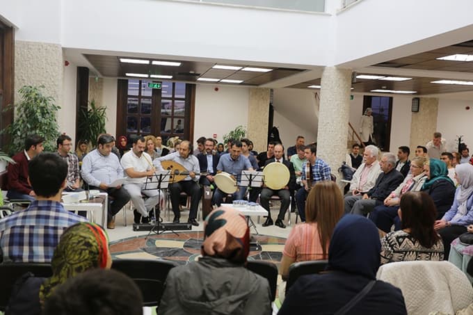 Serdivan Fikir ve Sanat'ta Dervişlik konusu anlatıldı