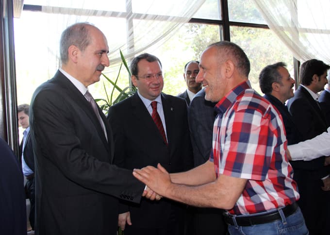 Kurtulmuş Sakarya'da STK'larla buluştu