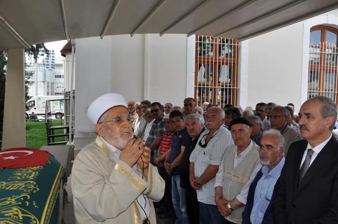 Emekli Astsubay Kır, toprağa verildi