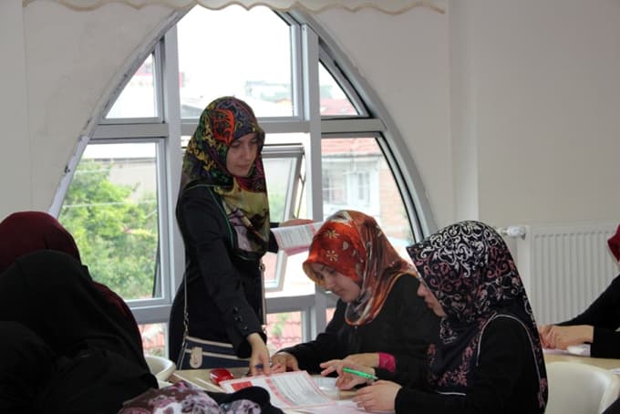 BBS'de binlerce öğrenci ter döktü