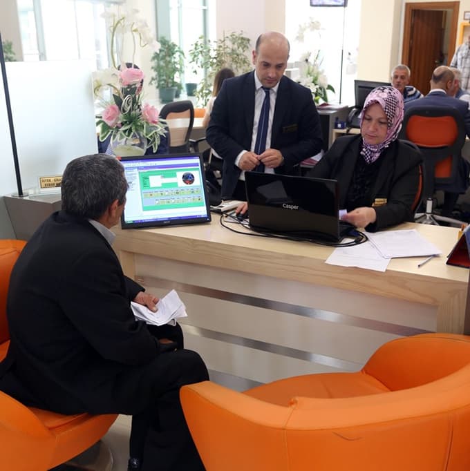 Kent Bank, hizmet vermeye devam ediyor