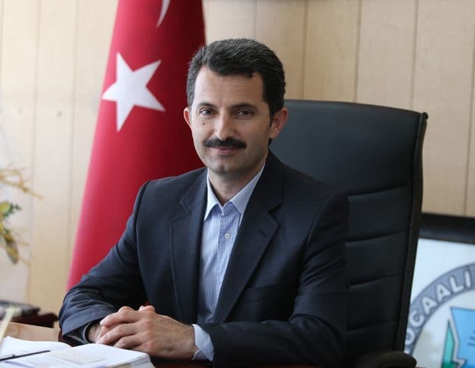Şehrin kuzeyinde sıcak asfalt sevinci