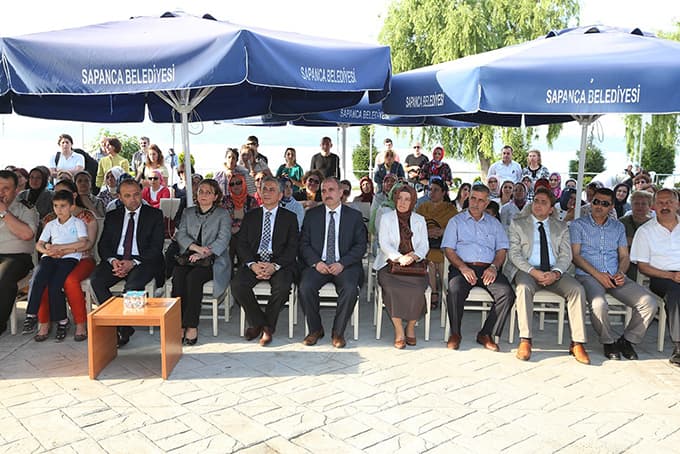 SAMEK Sapanca kursiyerleri yıl sonu sergisi açtı