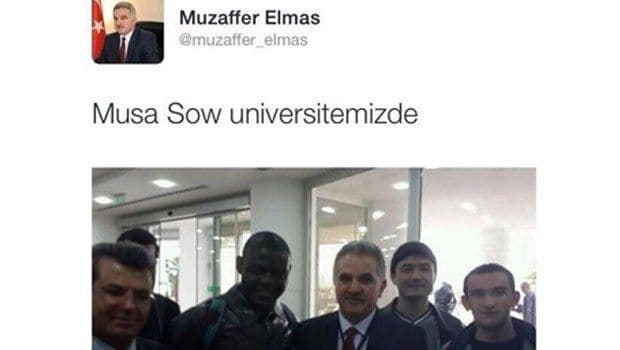 SAÜ Rektörü Elmas, sosyal medyayı salladı