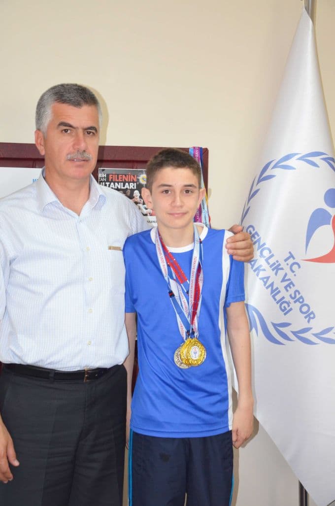 Sakaryalı yüzücüden büyük başarı