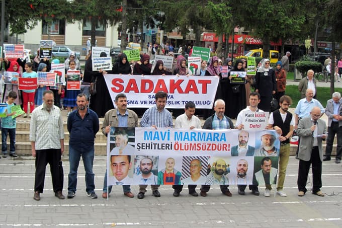"Mavi Marmara şehitlerinin hesabını soracağız!"